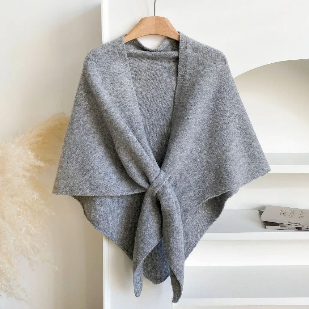 Mallowfern Classic Fleece Shawl - Light Grey