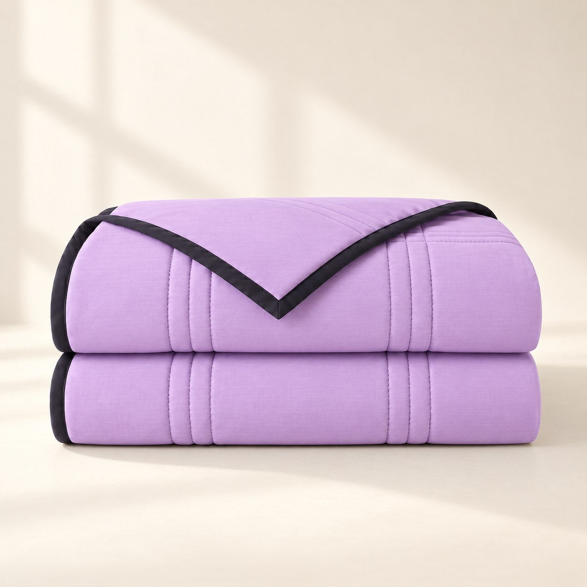 Reversible Cooling Comforter in Orchid Petal